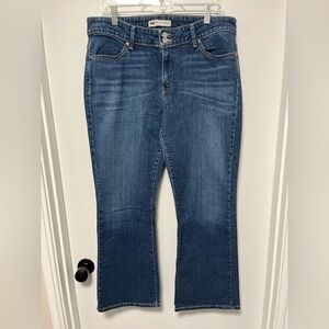 Levis Strauss 529 Curvy Bootcut Jeans High Rise Blue Medium Wash Denim W33 L30